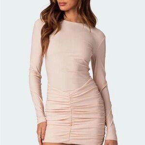 Edikted Long Sleeve Ruched Dress in Light Pink